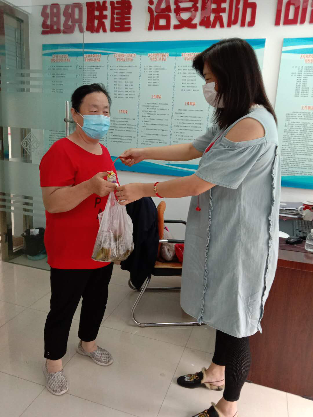 1593415047134132.png 图片2.png