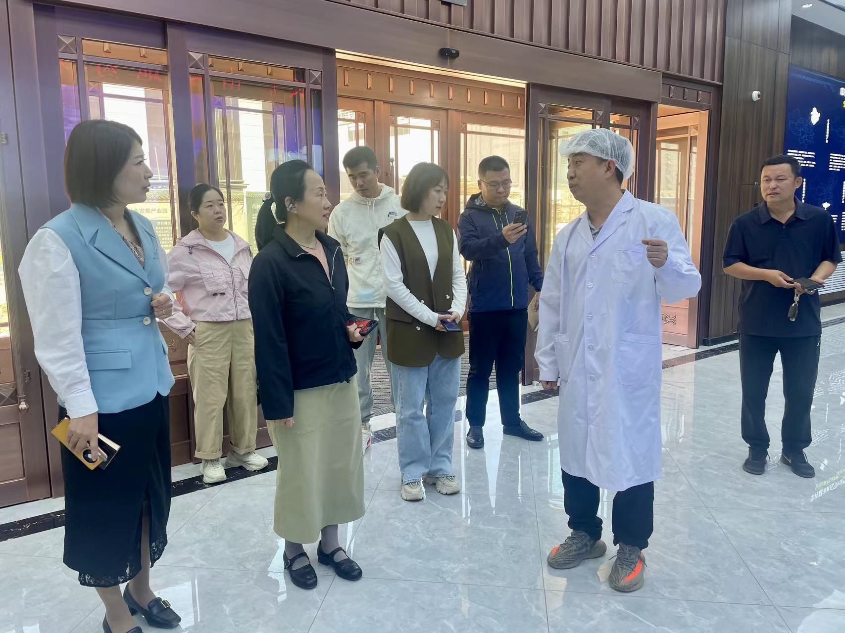 1715935959393433.jpg 1715935959393433.jpg