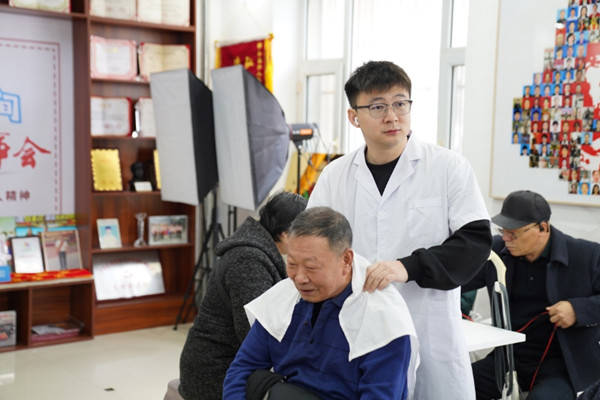 e28c6ce3a46764cce892283172d9b143_副本.jpg